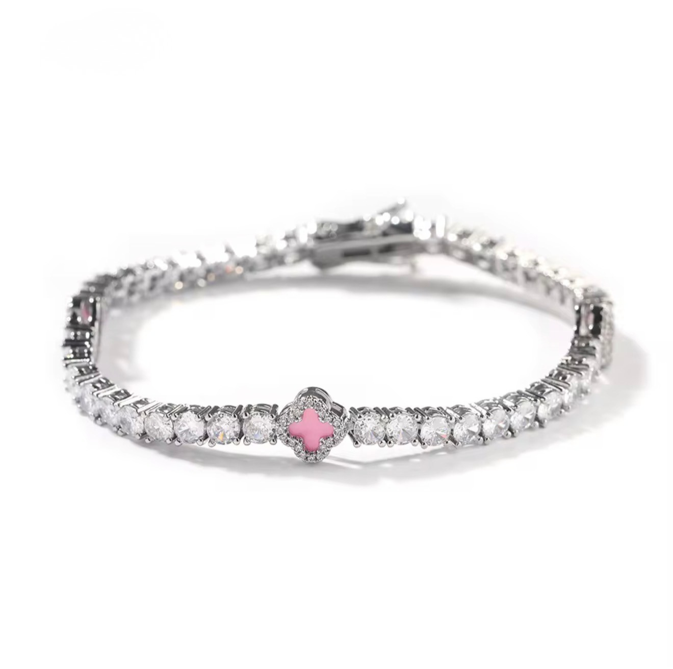 PINK CLOVER BRACELET