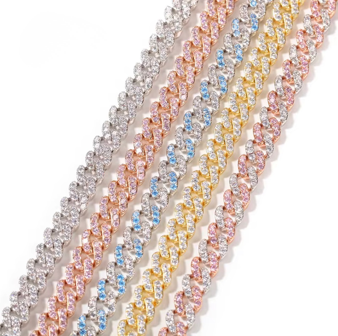 CUBAN LINK BRACELET