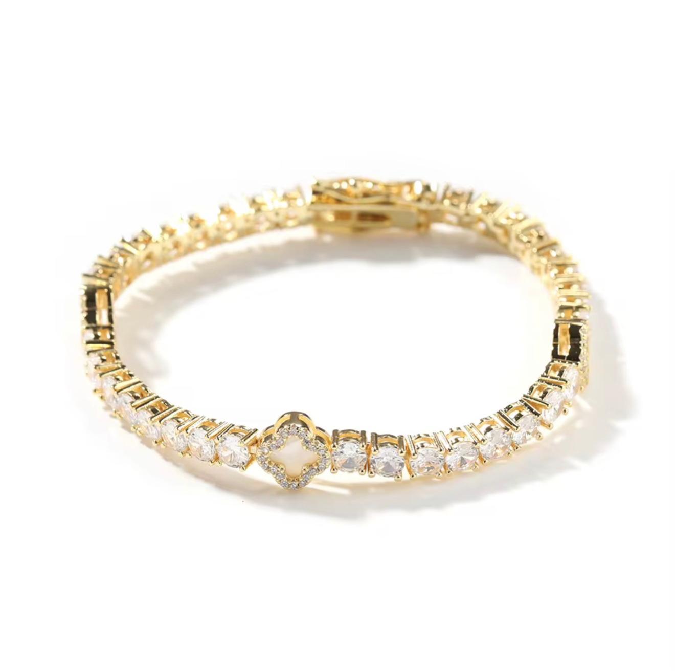 CLOVER BRACELET