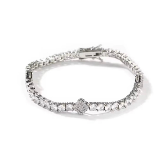 CLOVER TENNIS BRACELET